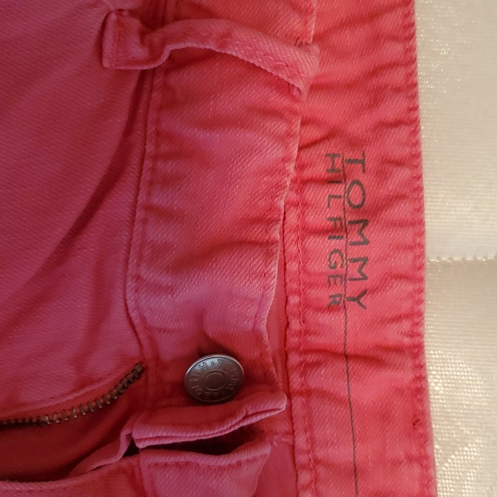 Shorts - Picture 2 of 6